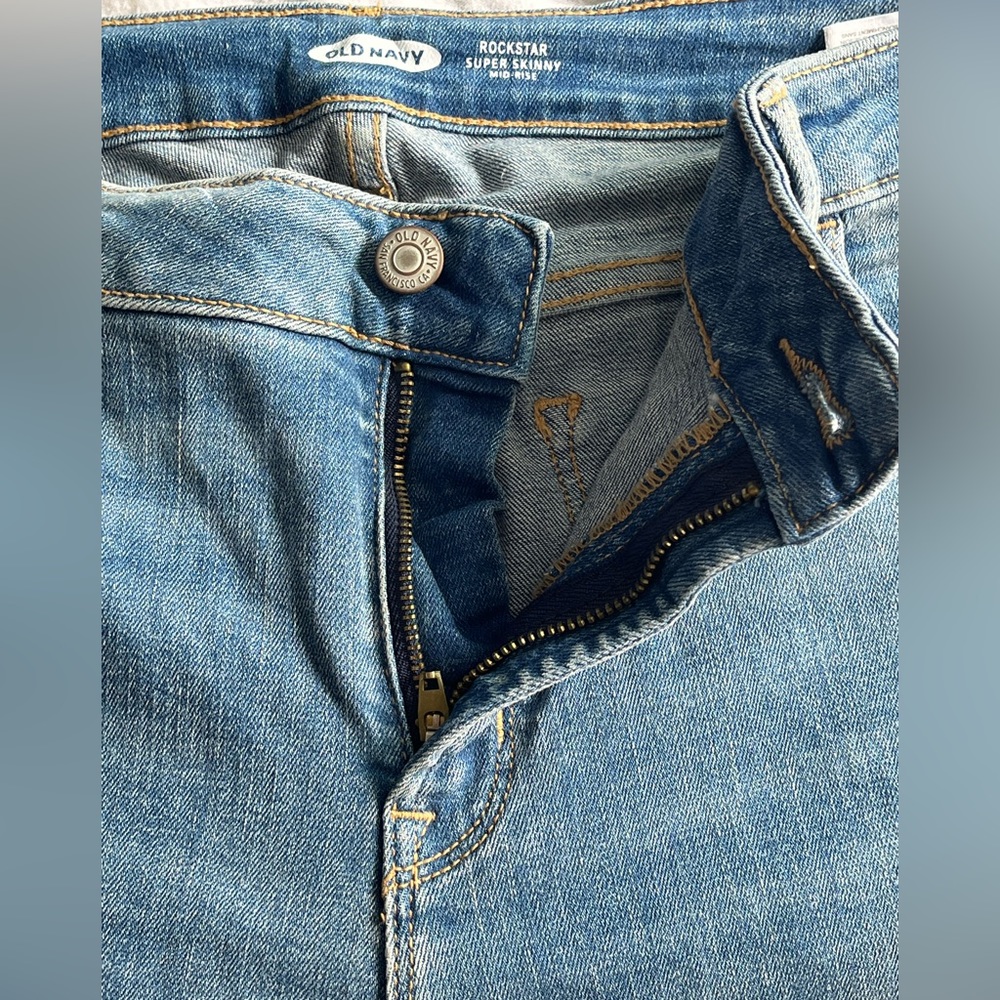 Brand New Old Navy Rockstar Super Skinny Mid-Rise Denim Blue Women’s Jeans - Picture 5 of 16